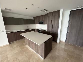 image Reach Brickell City Centre7