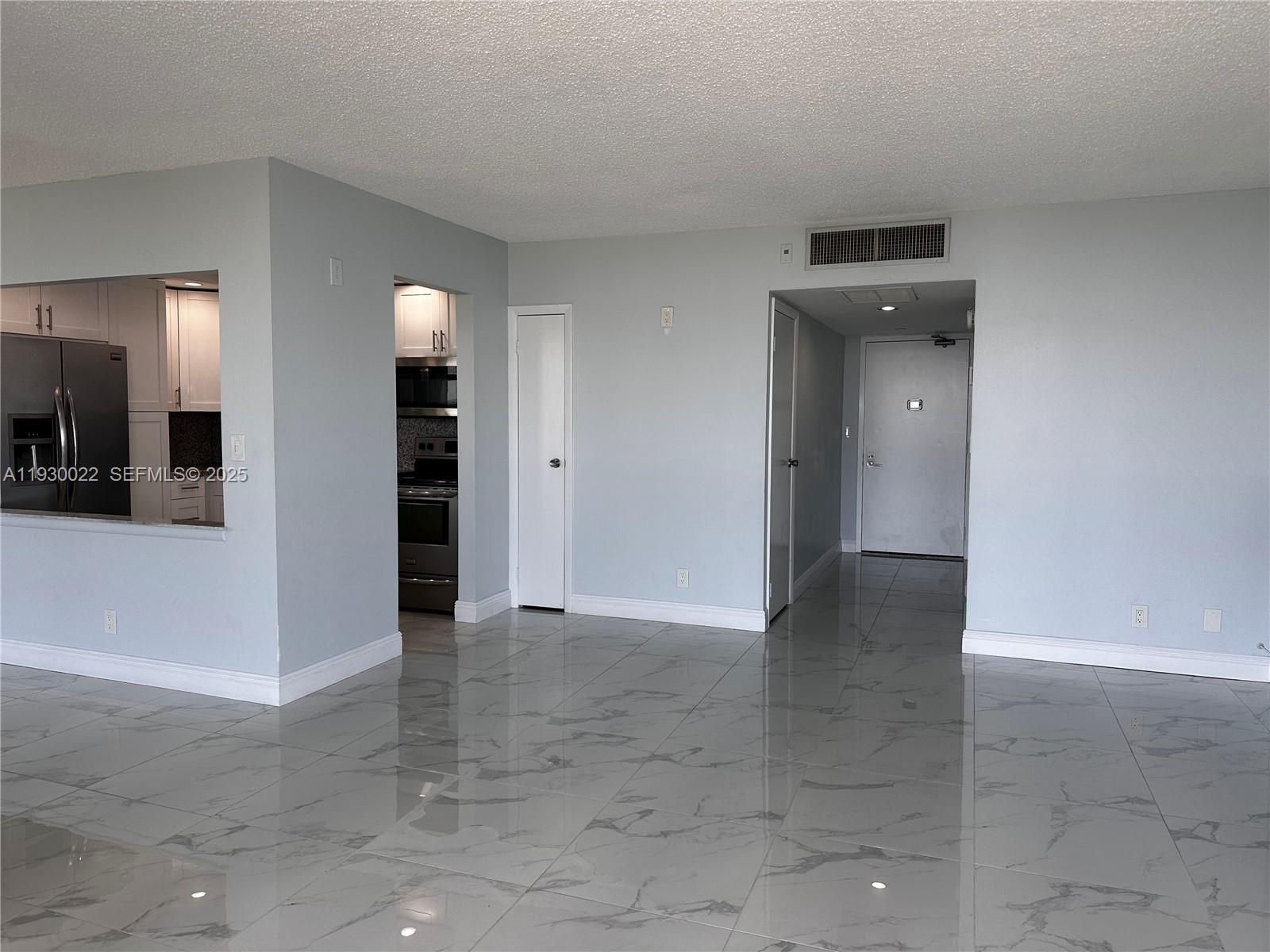 20335 W Country Clb Dr #2601 Aventura, FL 33180