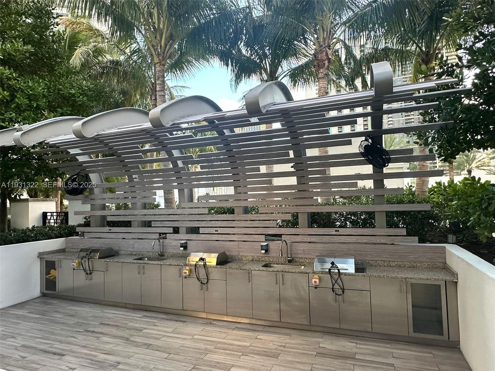 image Paramount Miami Worldcenter37