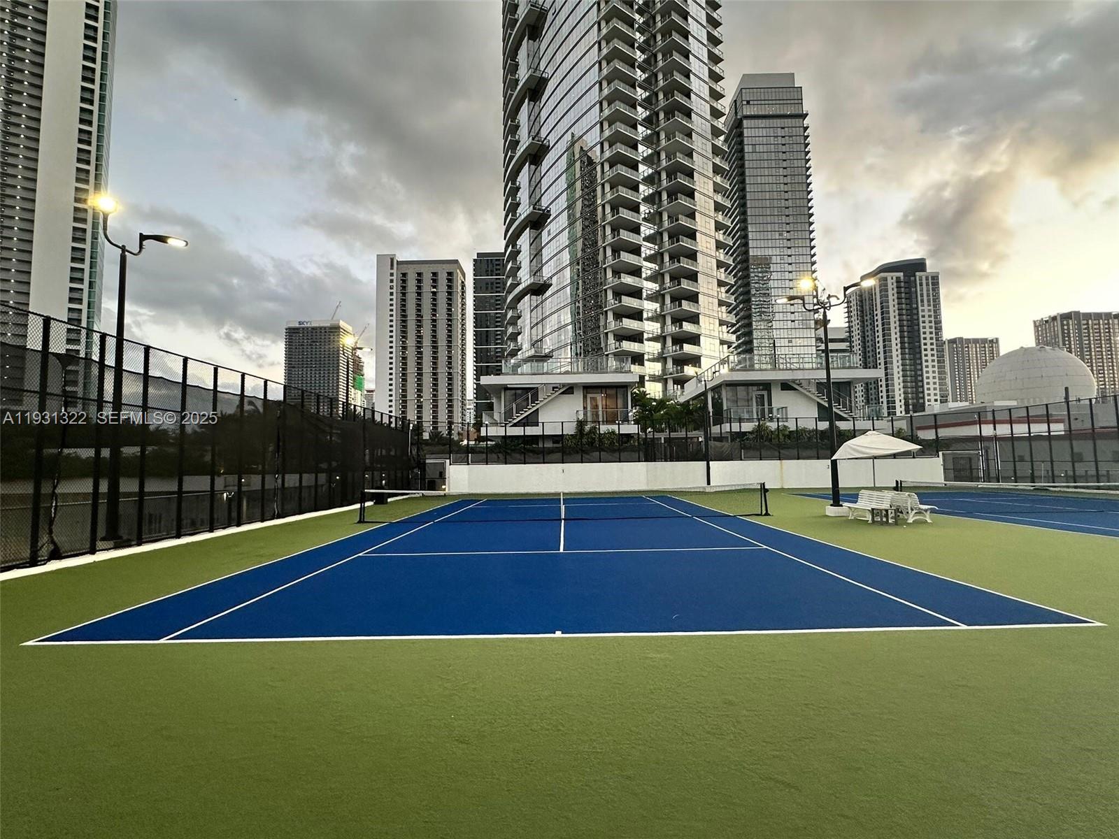 image Paramount Miami Worldcenter42