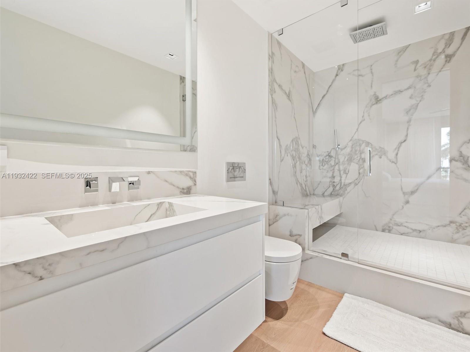 7937 Fisher Is Dr #7937 Miami Beach, FL 33109