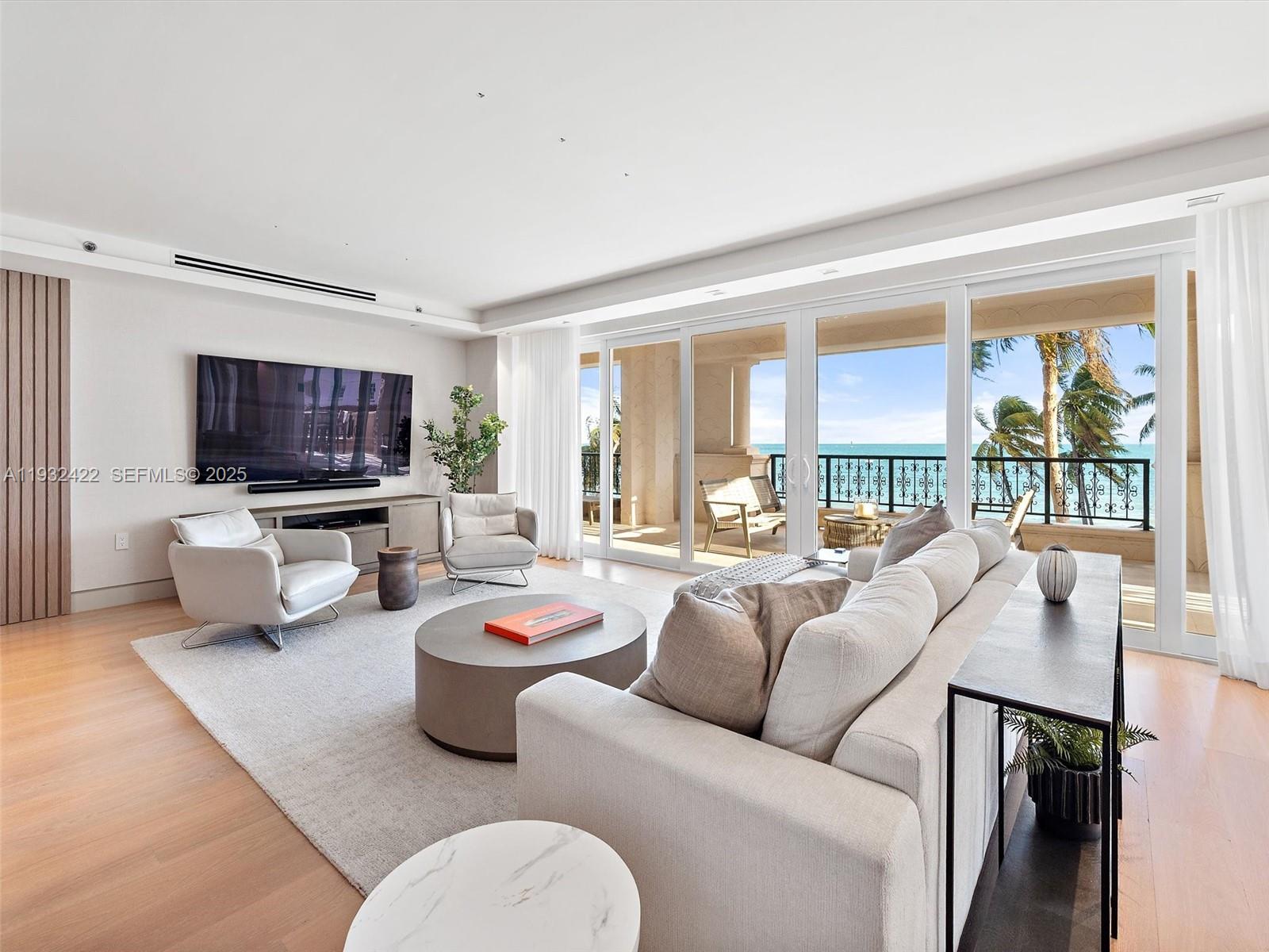 7937 Fisher Is Dr #7937 Miami Beach, FL 33109