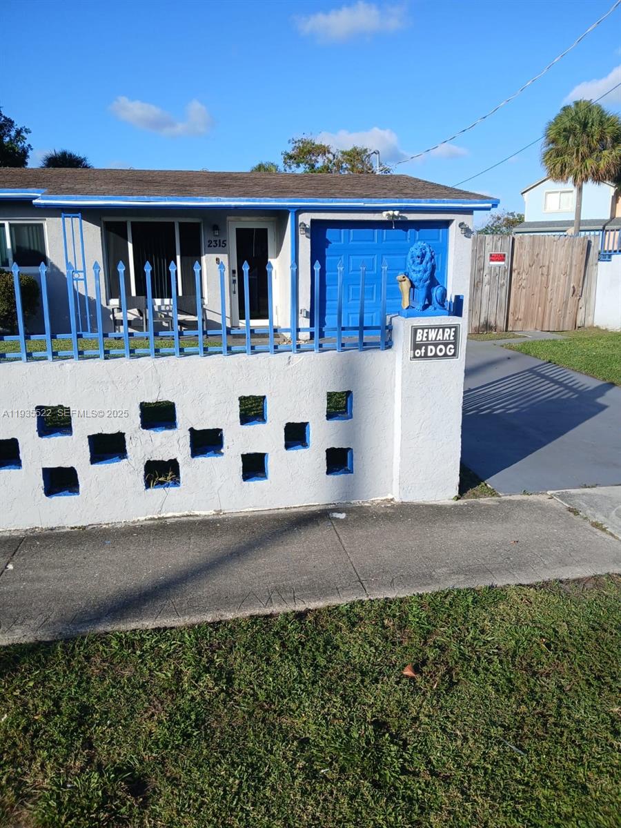 2315 NW 6th St Pompano Beach, FL 33069