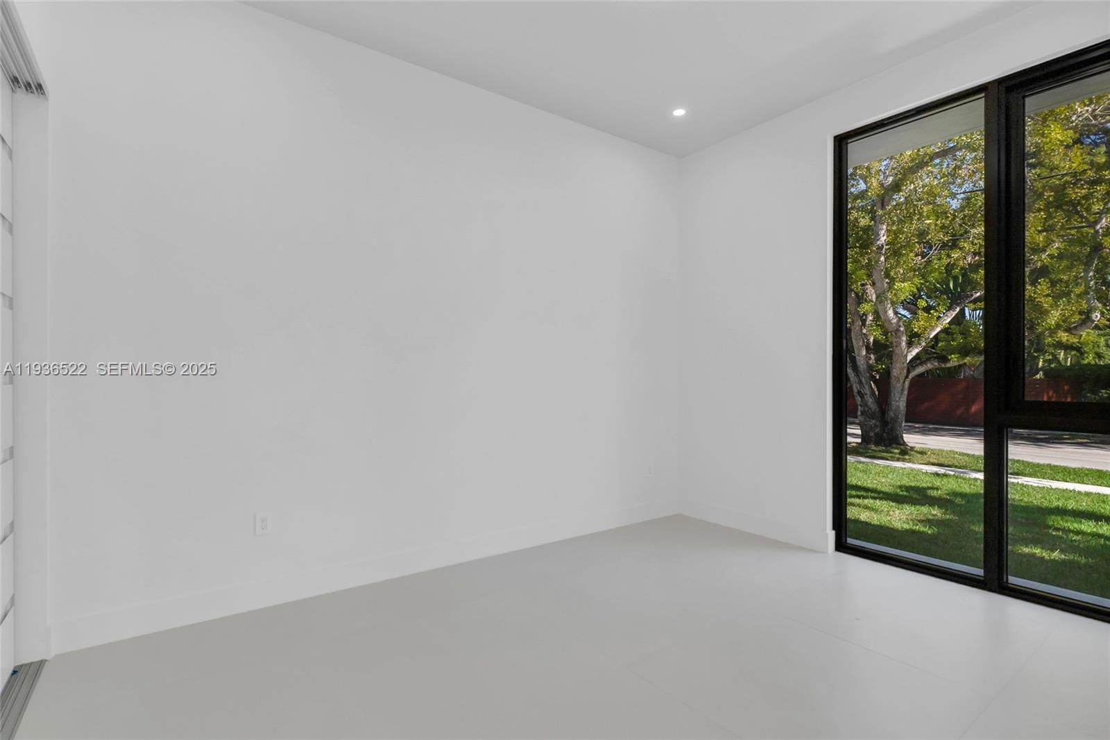 13200 N Bayshore Dr North Miami, FL 33181