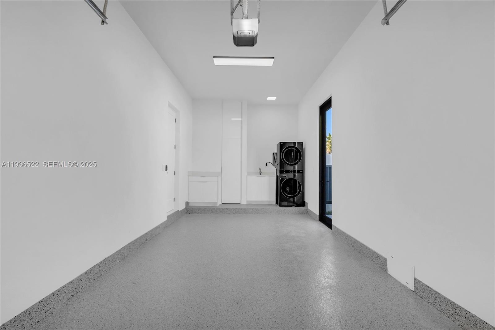 13200 N Bayshore Dr North Miami, FL 33181