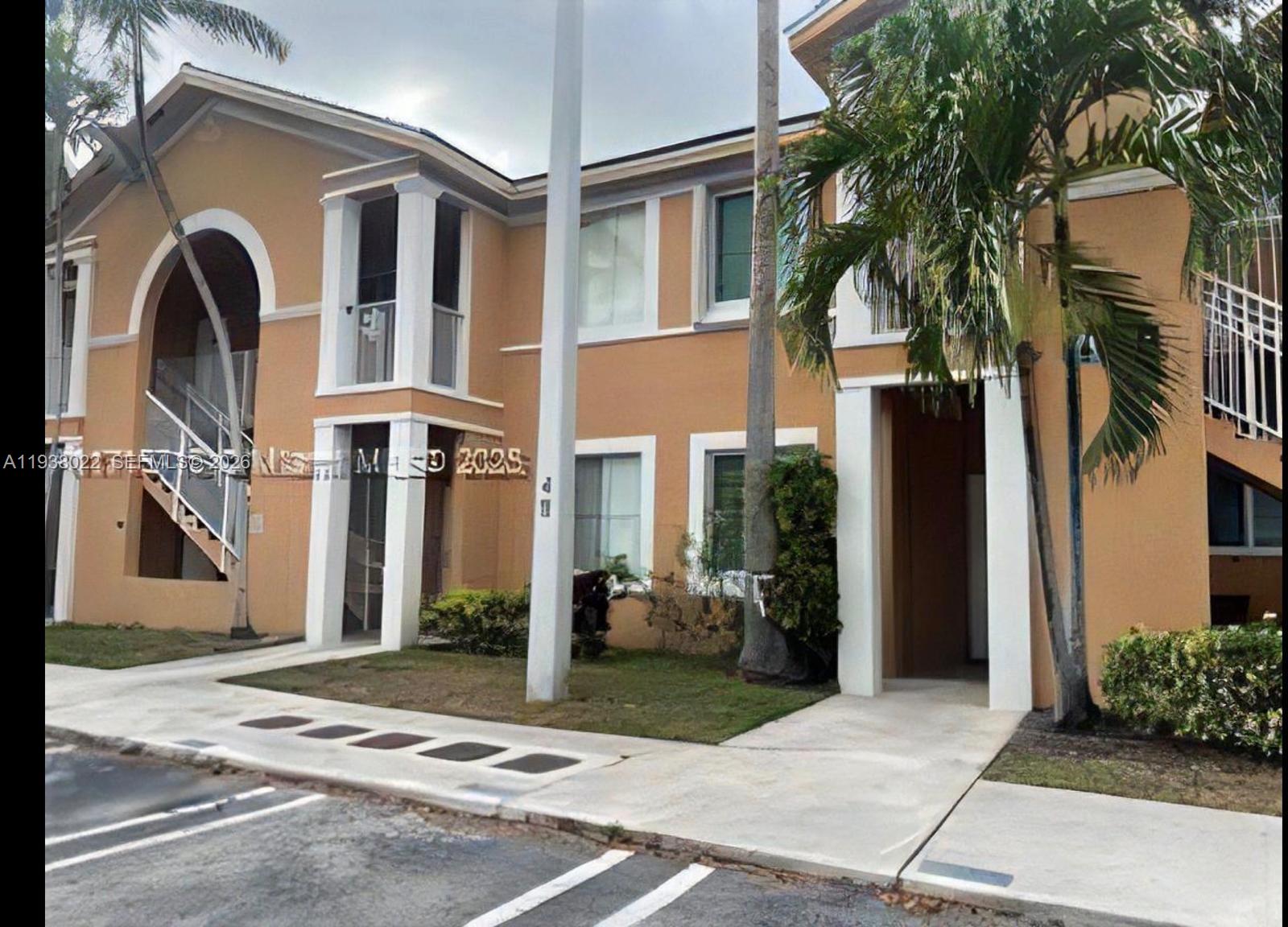 7200 NW 177th St #106-7