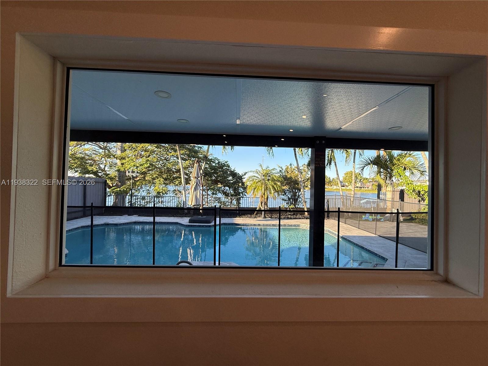 8335 NW 197th Ter Hialeah, FL 33015