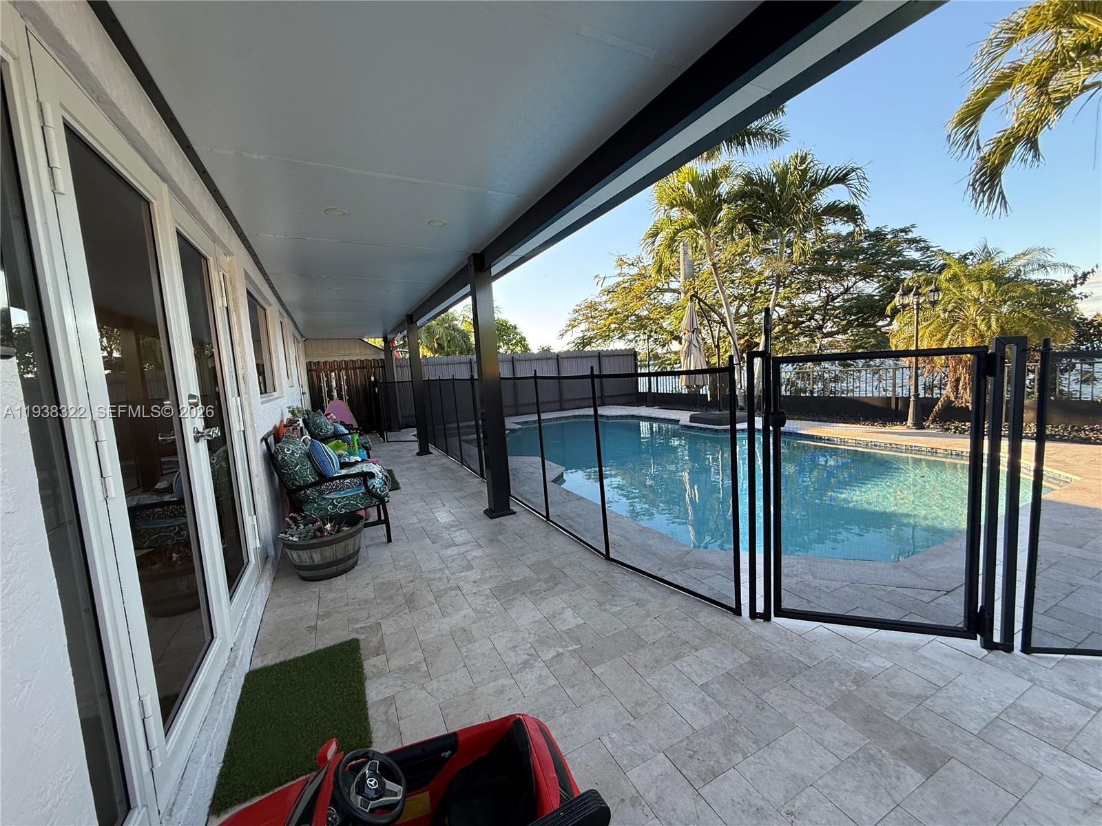 8335 NW 197th Ter Hialeah, FL 33015