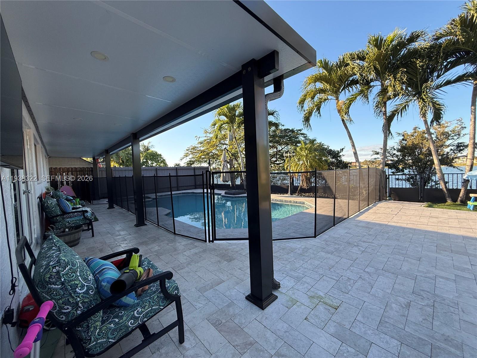 8335 NW 197th Ter Hialeah, FL 33015