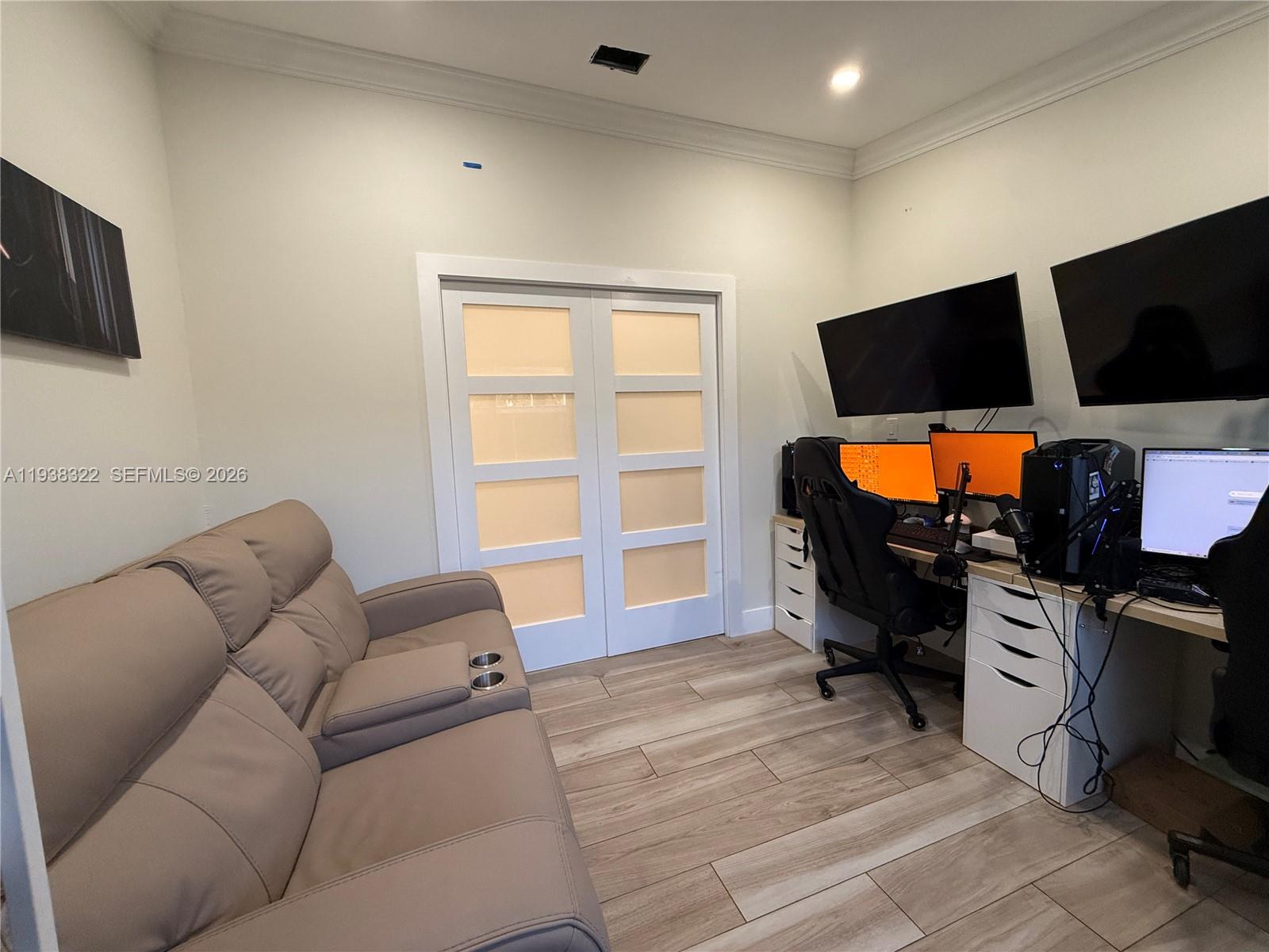 8335 NW 197th Ter Hialeah, FL 33015