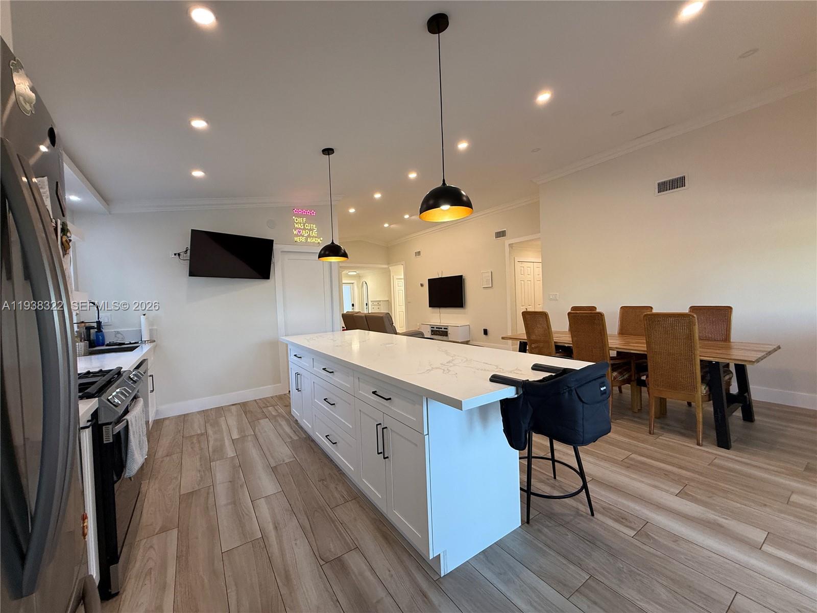 8335 NW 197th Ter Hialeah, FL 33015