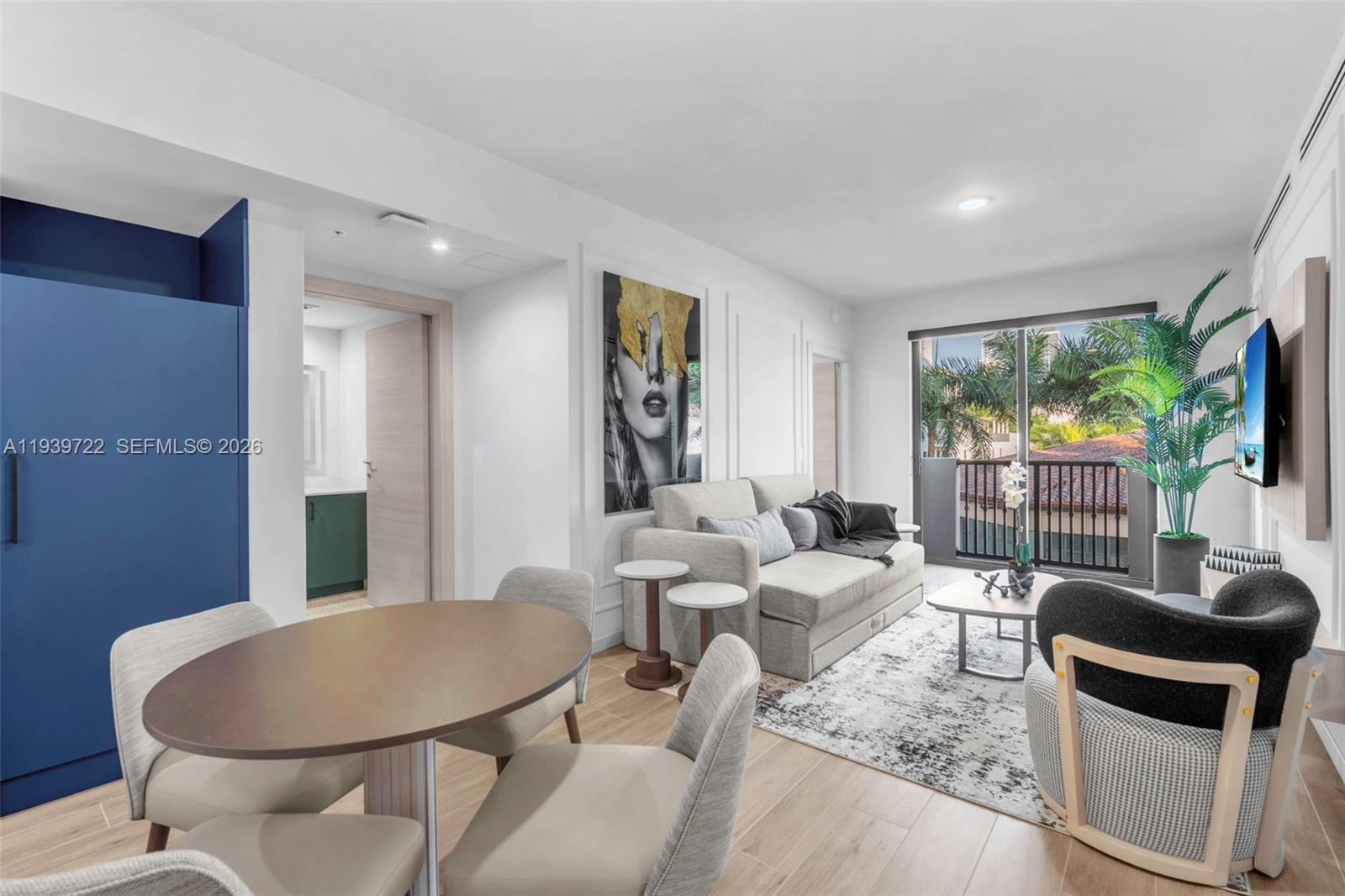 4220 Laguna St #505 Coral Gables, FL 33146