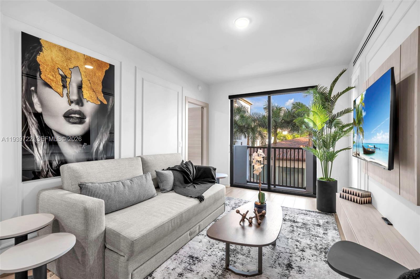 4220 Laguna St #505 Coral Gables, FL 33146