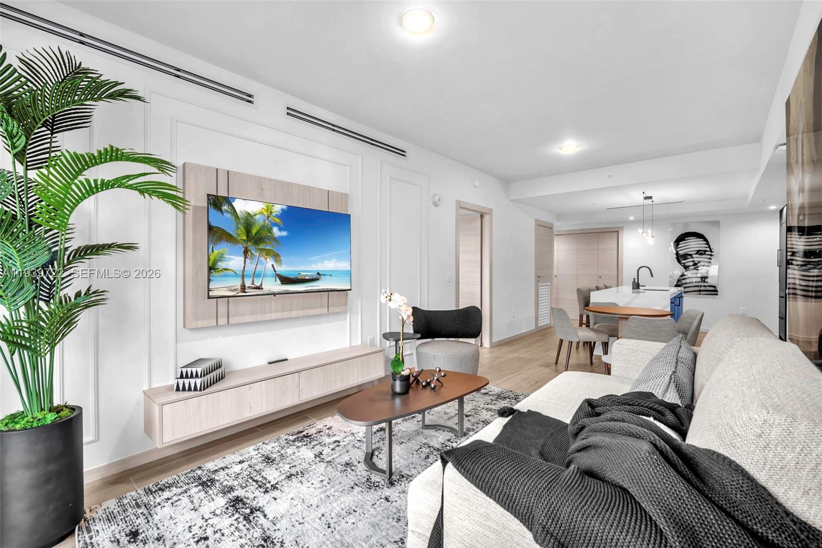 4220 Laguna St #505 Coral Gables, FL 33146