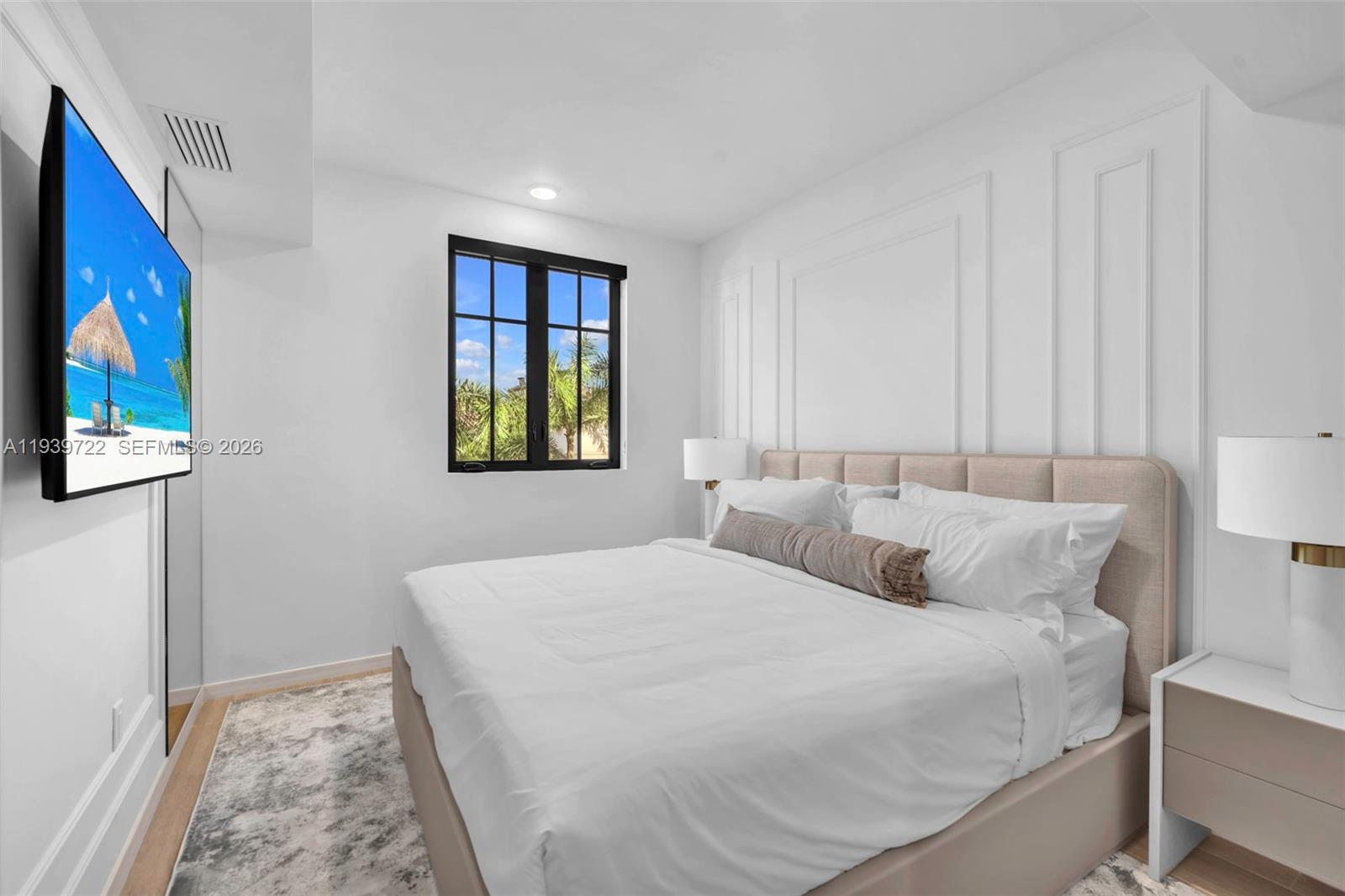 4220 Laguna St #505 Coral Gables, FL 33146