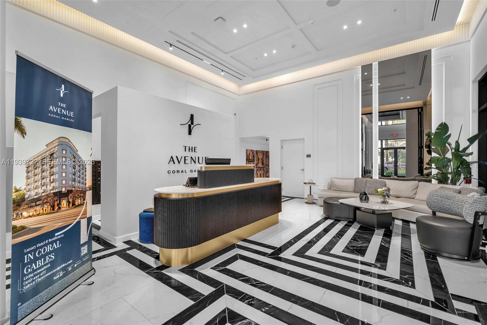 4220 Laguna St #505 Coral Gables, FL 33146