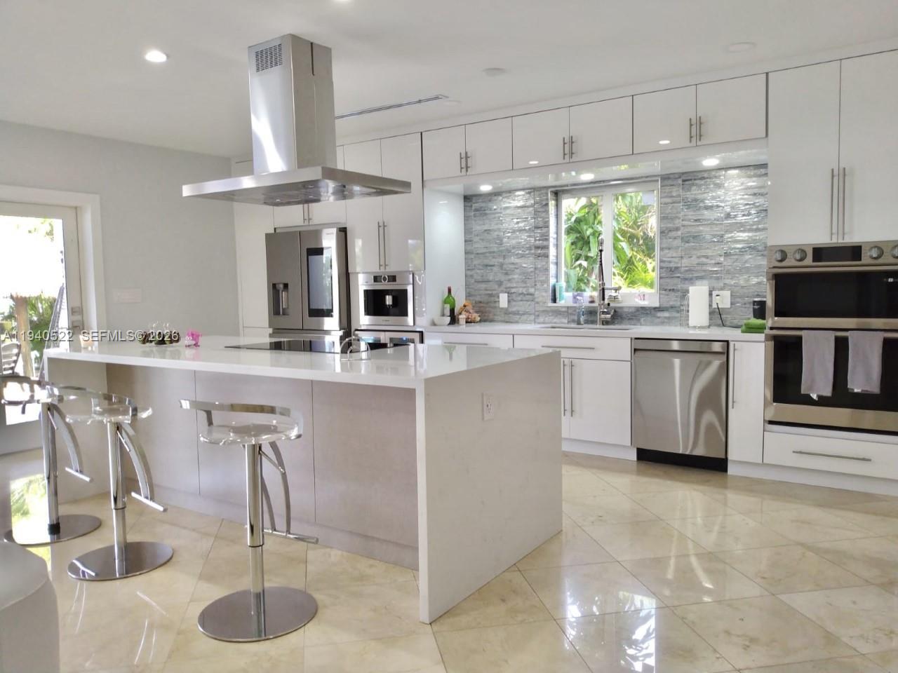 13240 Ortega Ln North Miami, FL 33181