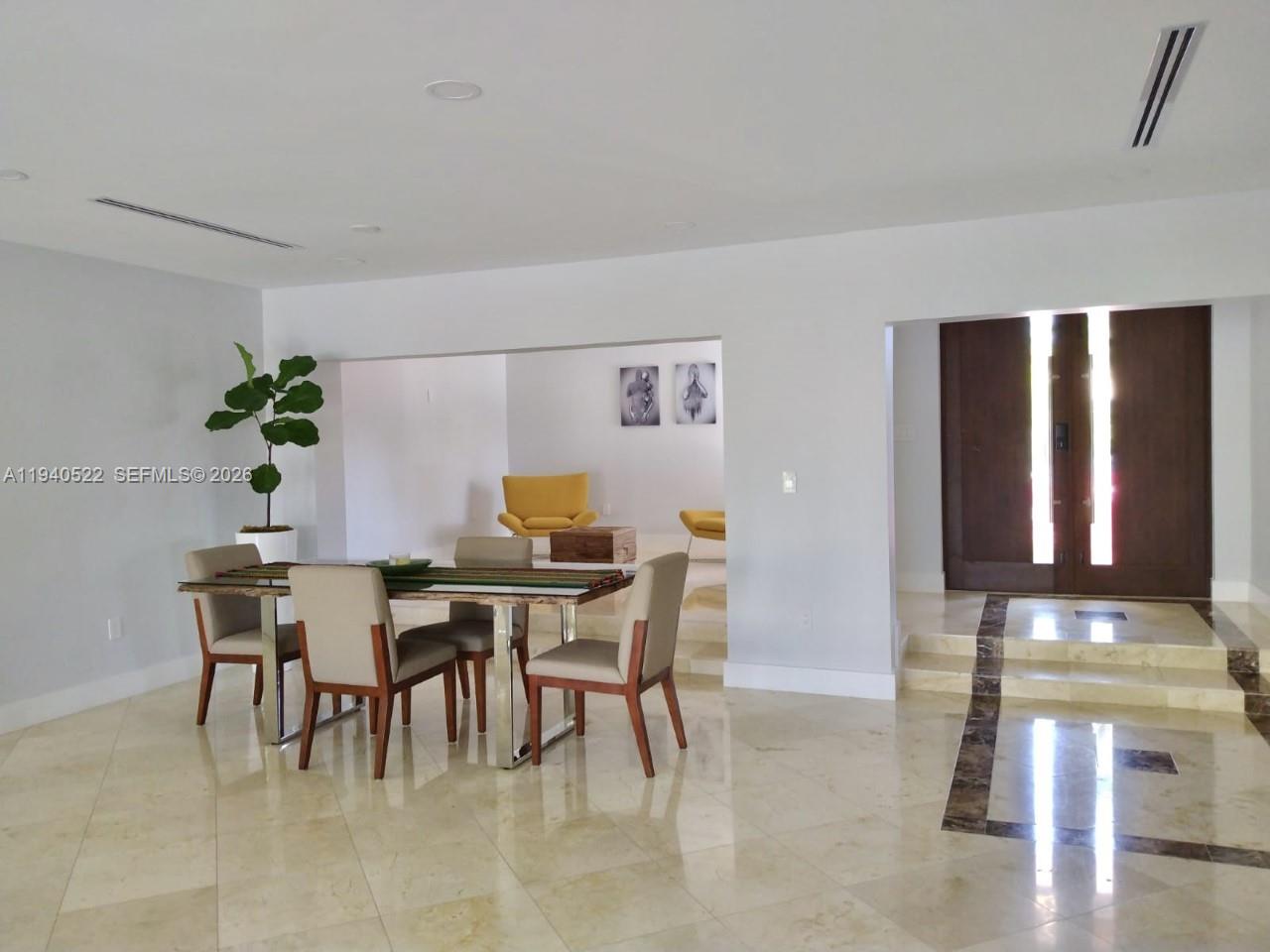 13240 Ortega Ln North Miami, FL 33181