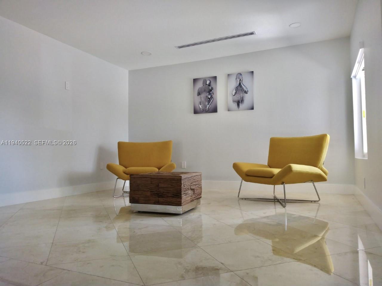 13240 Ortega Ln North Miami, FL 33181