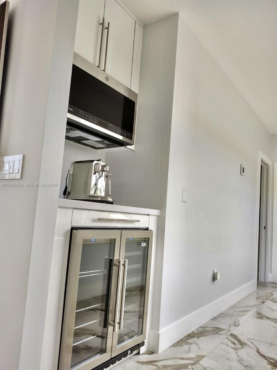 13240 Ortega Ln North Miami, FL 33181