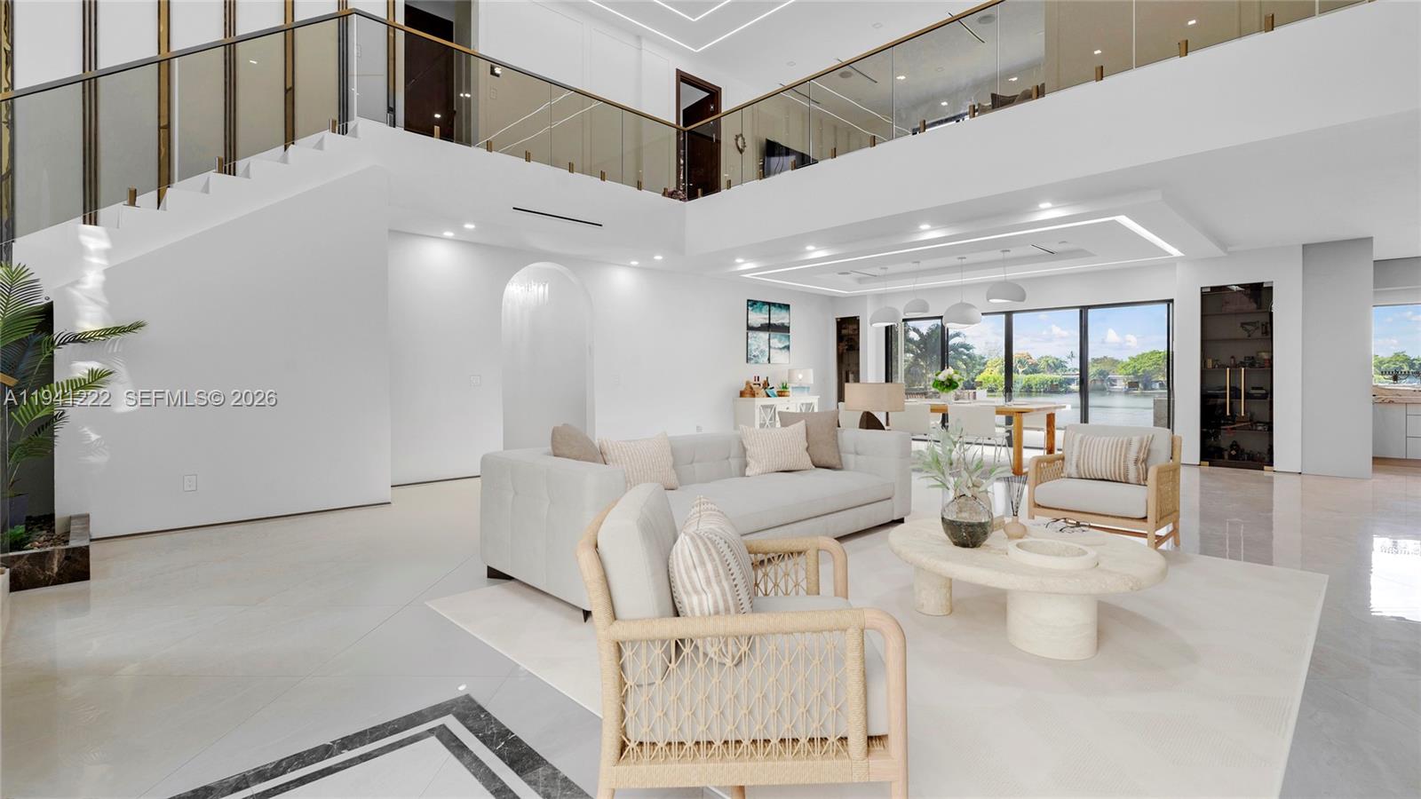 19600 NE 26th Ave Miami, FL 33180