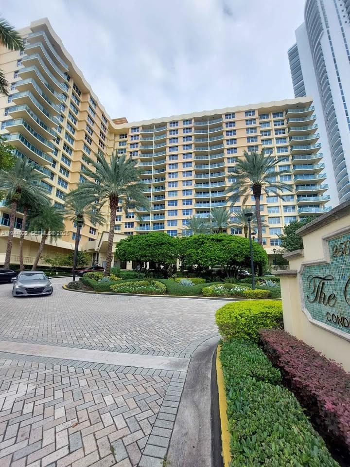 2501 S Ocean Dr #1119