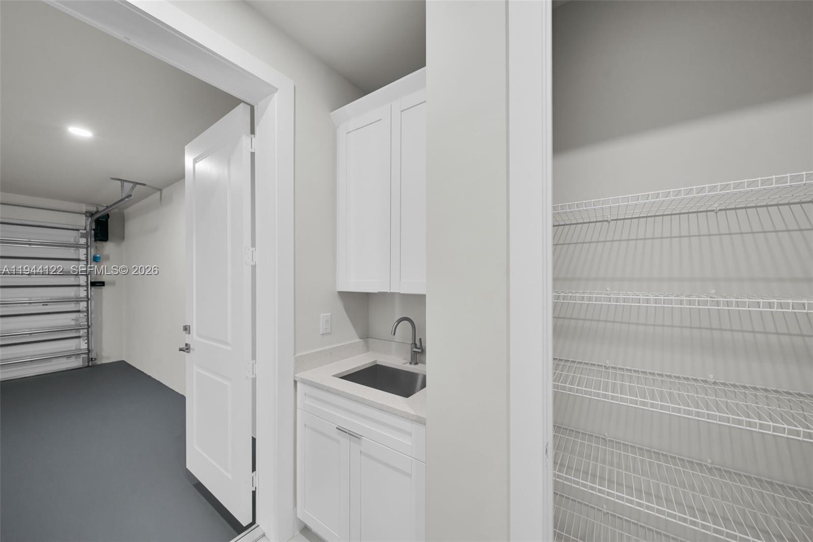 2913 14th W Lehigh Acres, FL 33971