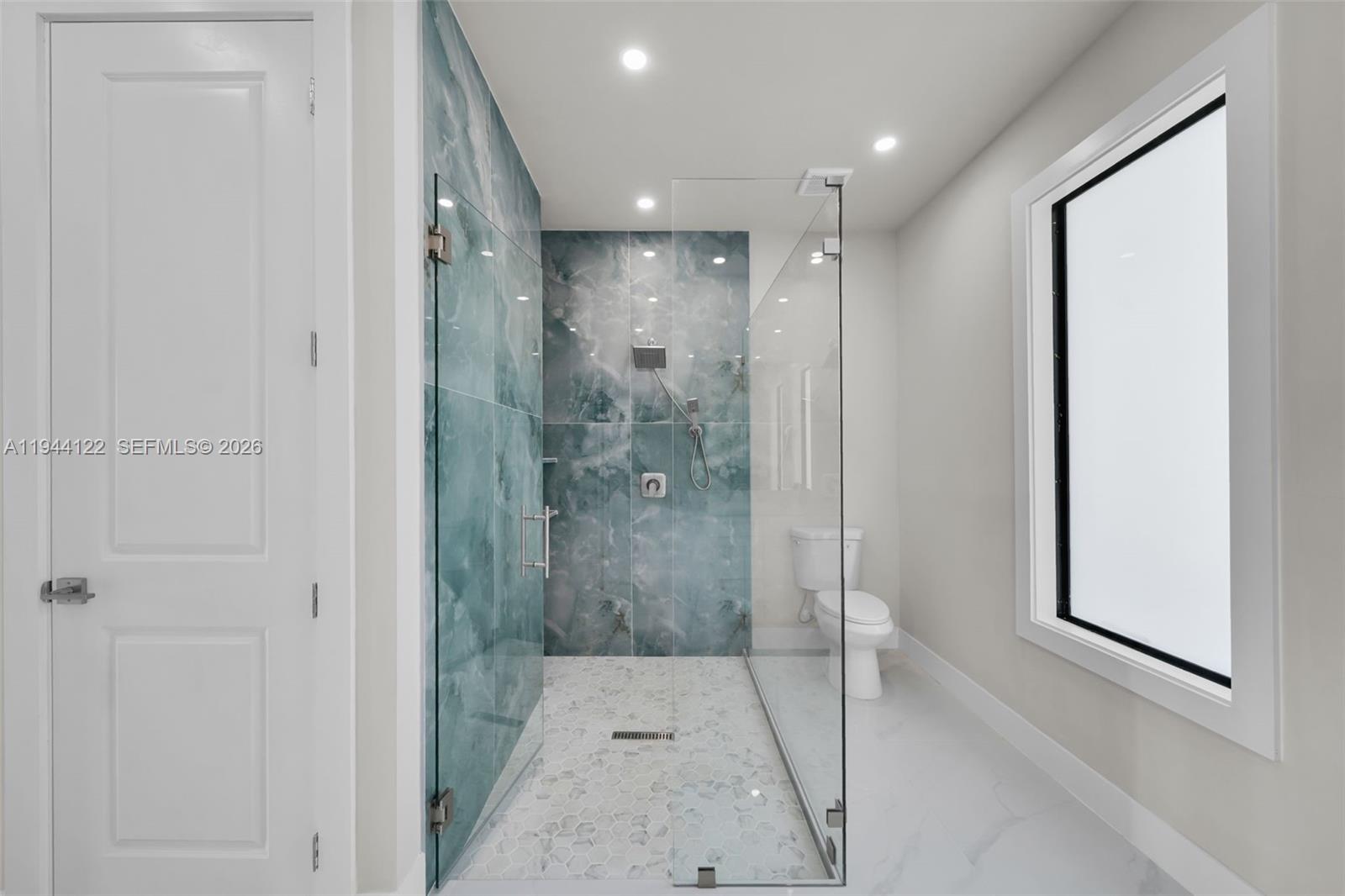 2913 14th W Lehigh Acres, FL 33971