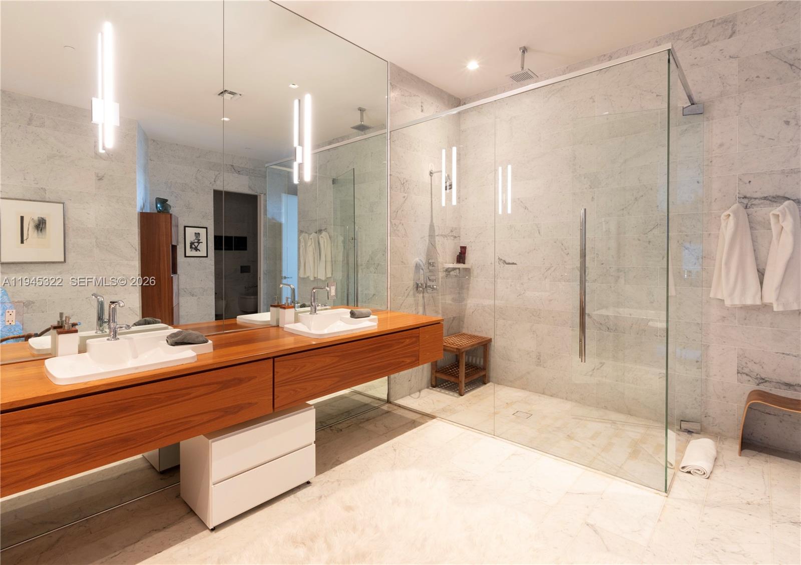 2675 S Bayshore Dr #603S Miami, FL 33133