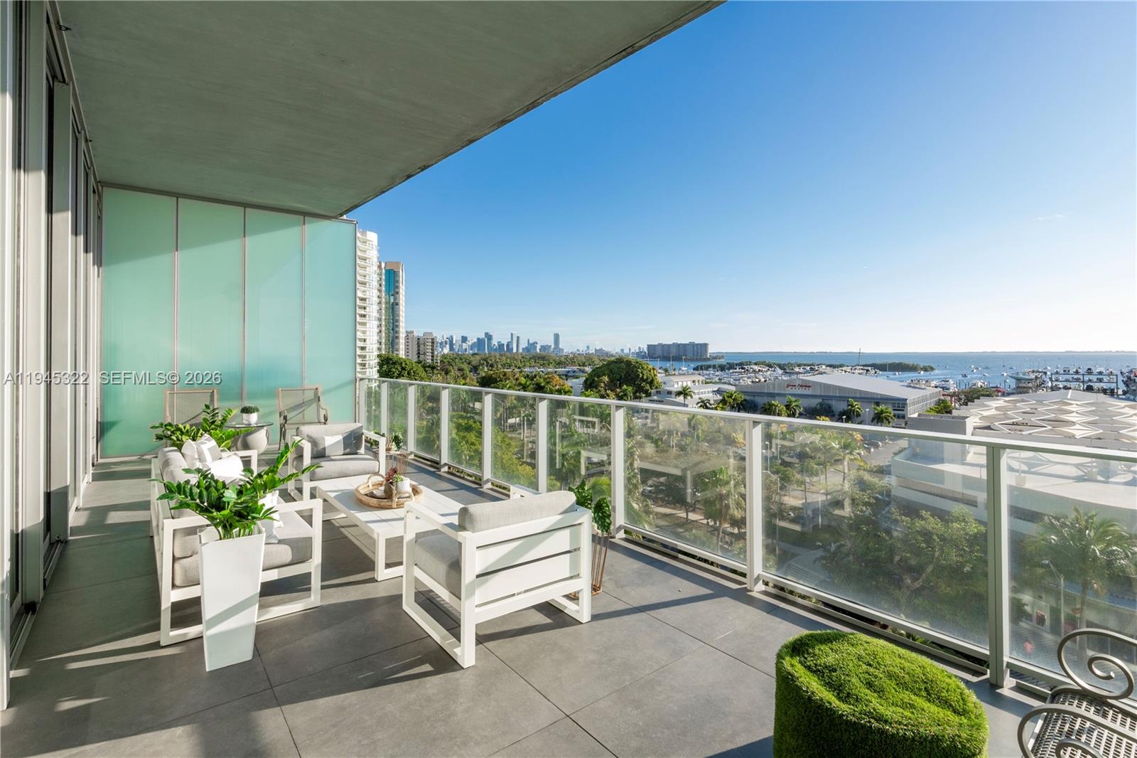 2675 S Bayshore Dr #603S Miami, FL 33133