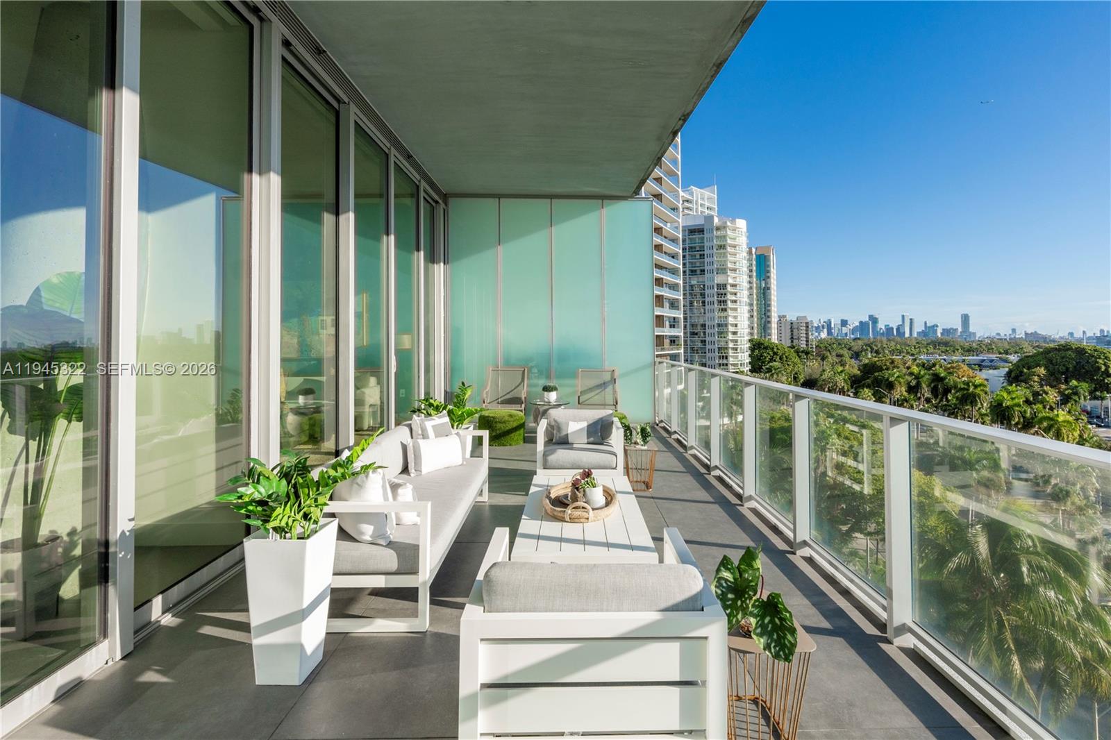 2675 S Bayshore Dr #603S Miami, FL 33133