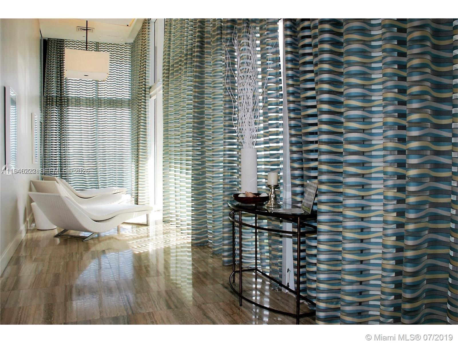 50 Biscayne Blvd #705 Miami, FL 33132