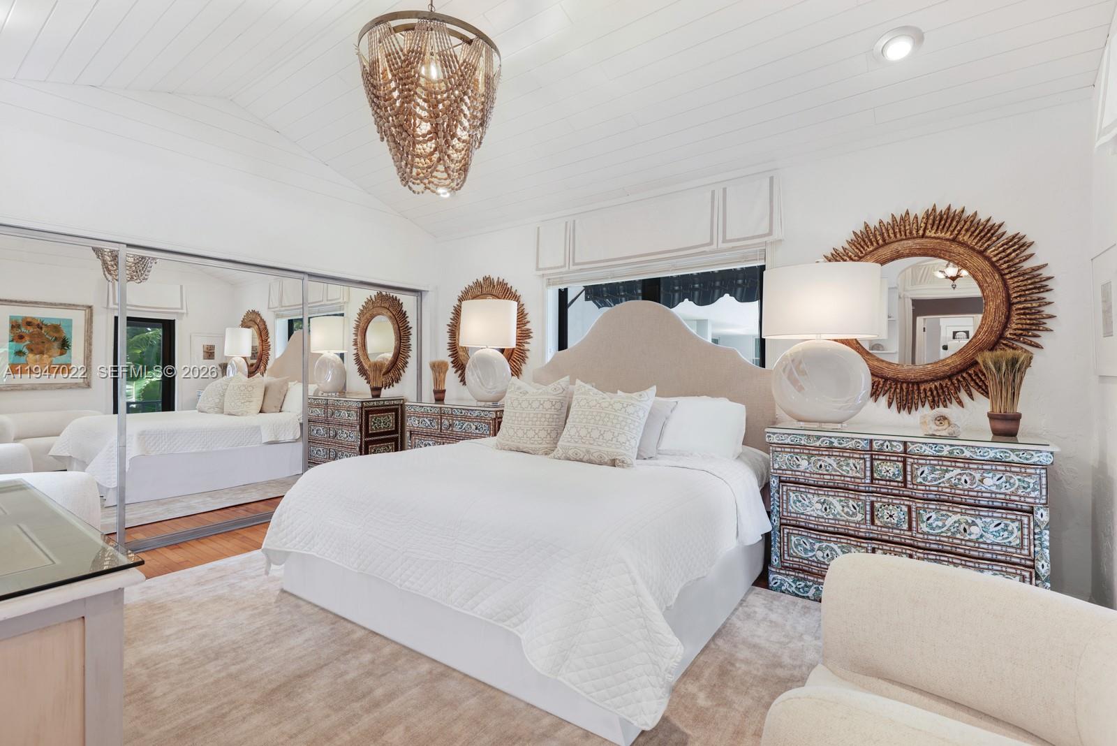 56 S Hibiscus Dr Miami Beach, FL 33139