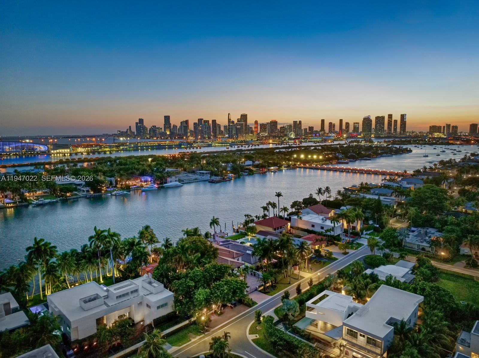 56 S Hibiscus Dr Miami Beach, FL 33139