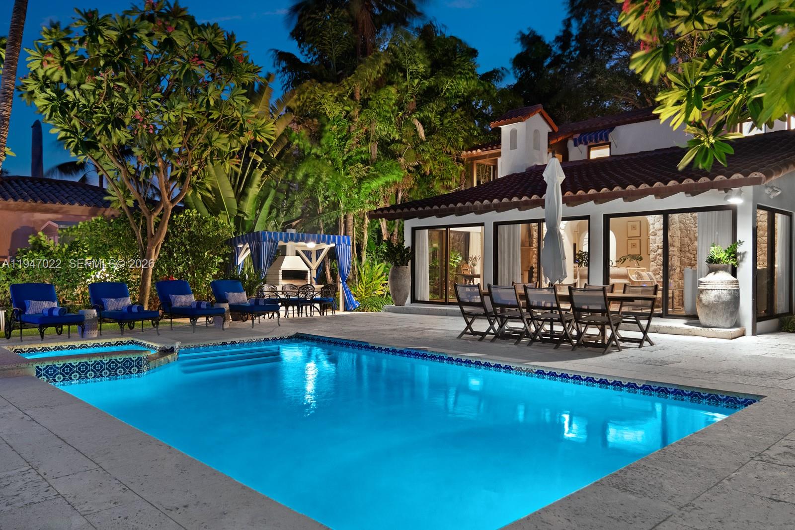 56 S Hibiscus Dr Miami Beach, FL 33139