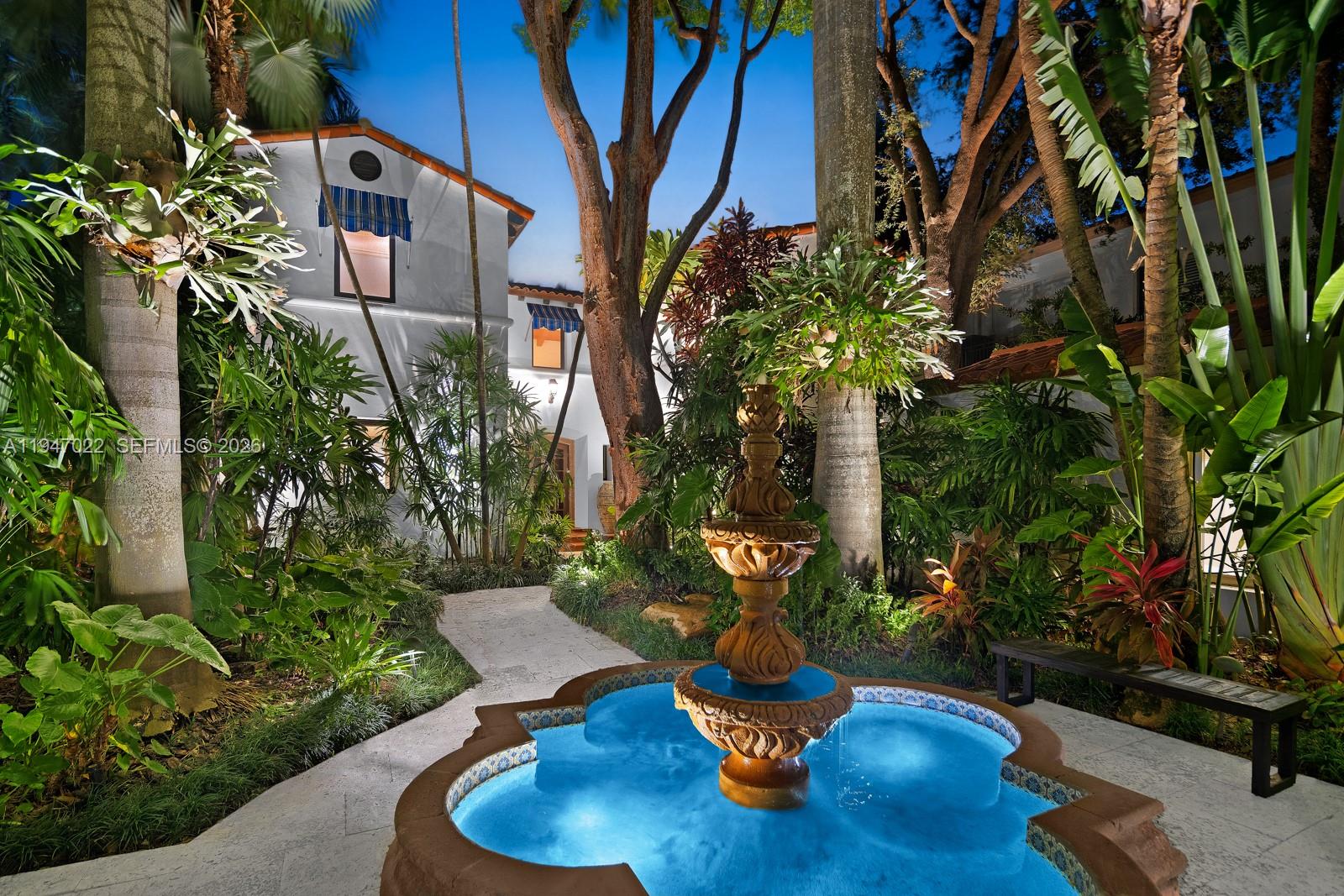 56 S Hibiscus Dr Miami Beach, FL 33139