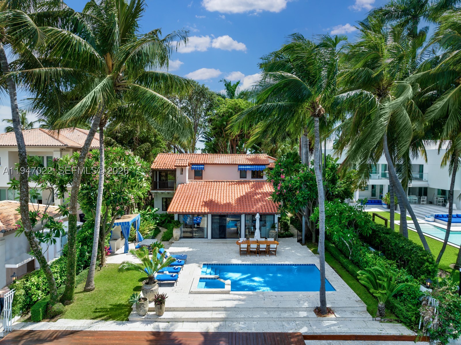 56 S Hibiscus Dr Miami Beach, FL 33139
