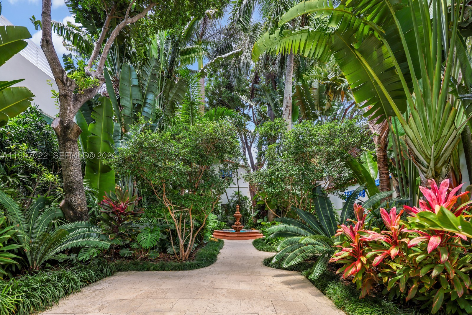56 S Hibiscus Dr Miami Beach, FL 33139