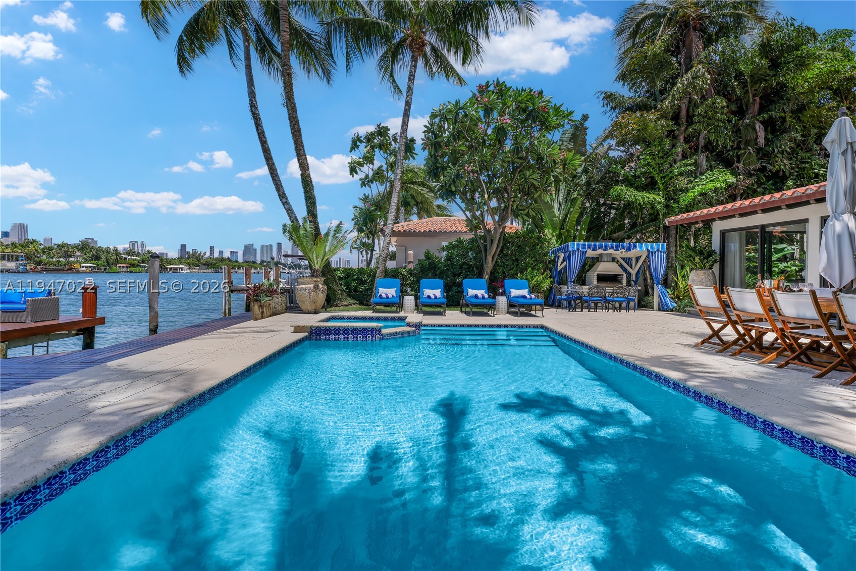 56 S Hibiscus Dr Miami Beach, FL 33139