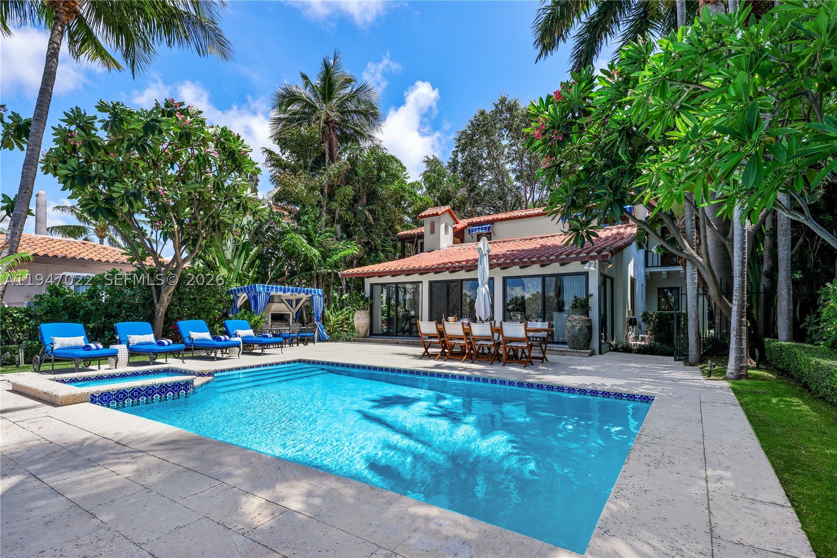 56 S Hibiscus Dr Miami Beach, FL 33139