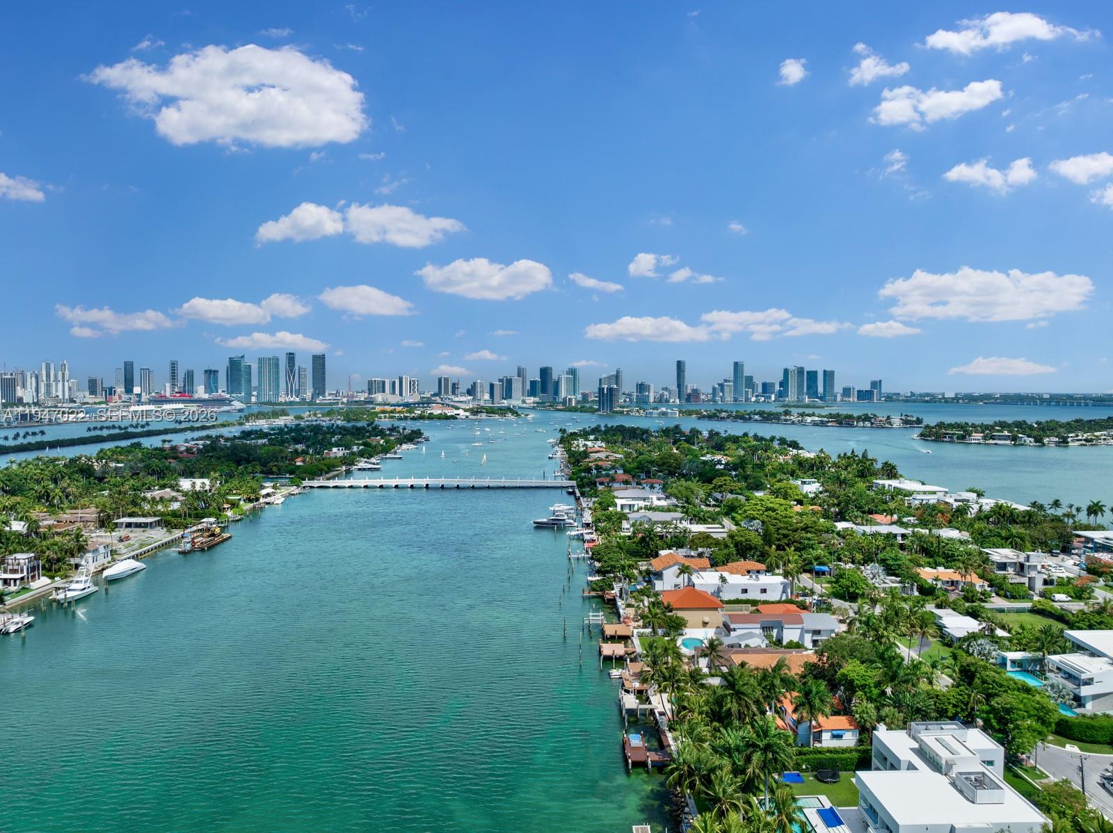 56 S Hibiscus Dr Miami Beach, FL 33139