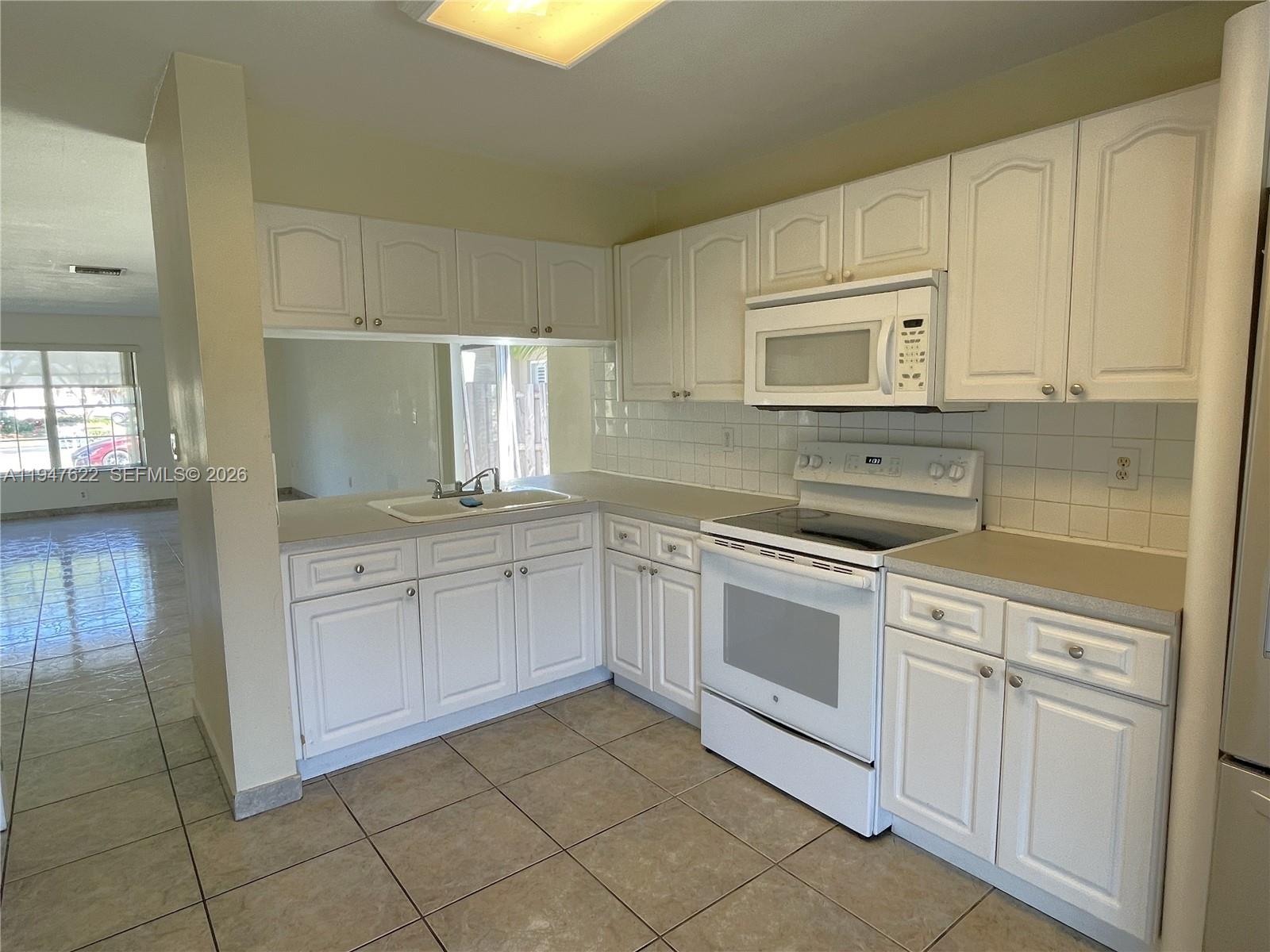 9810 SW 222nd Ter #. Cutler Bay, FL 33190