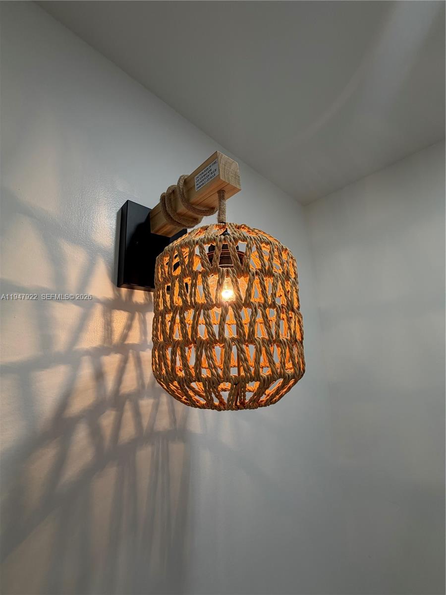 113 Poinciana Dr Key Largo, FL 33037