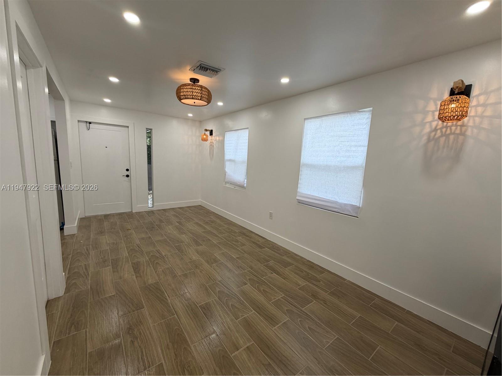 113 Poinciana Dr Key Largo, FL 33037