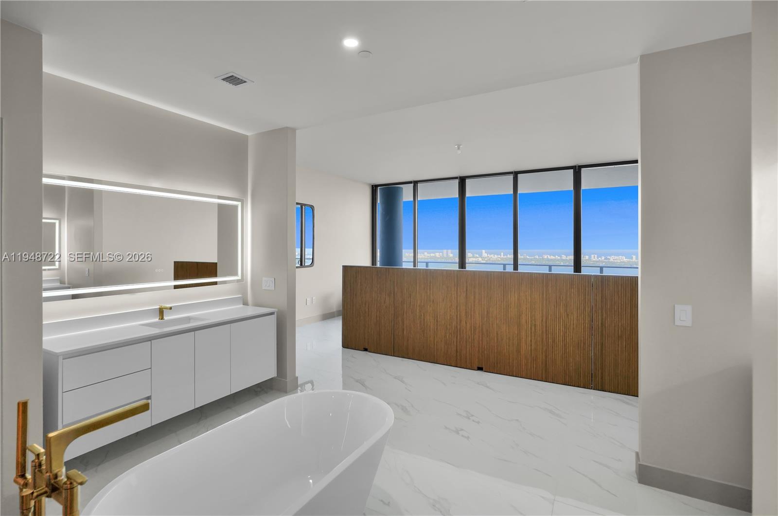 700 NE 24th #PH5801 Miami, FL 33137