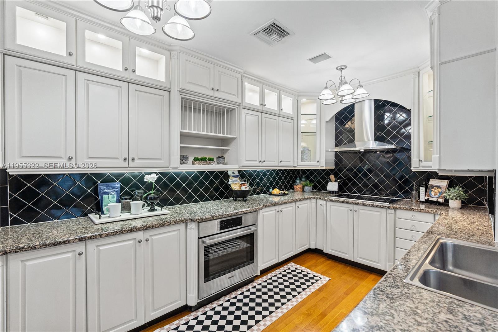 4705 Alhambra Cir Coral Gables, FL 33146