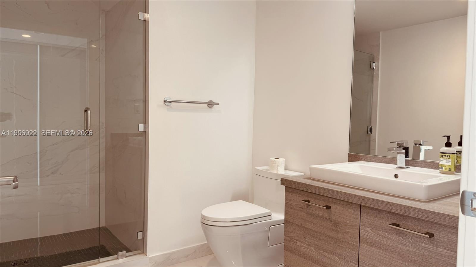 image 400 Sunny Isles18