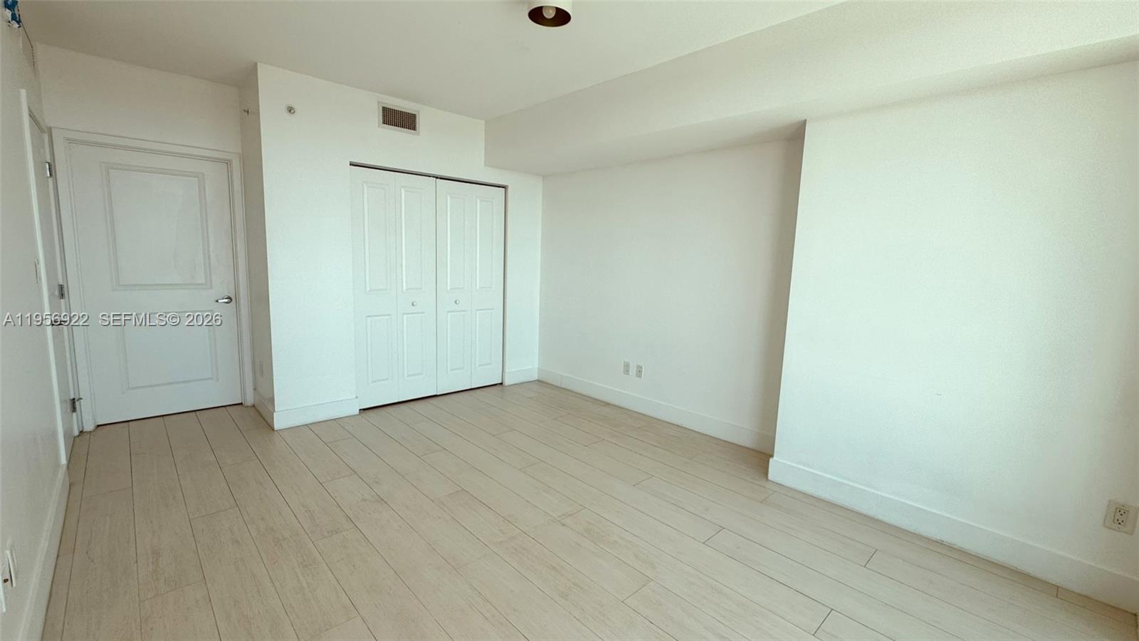 image 400 Sunny Isles21