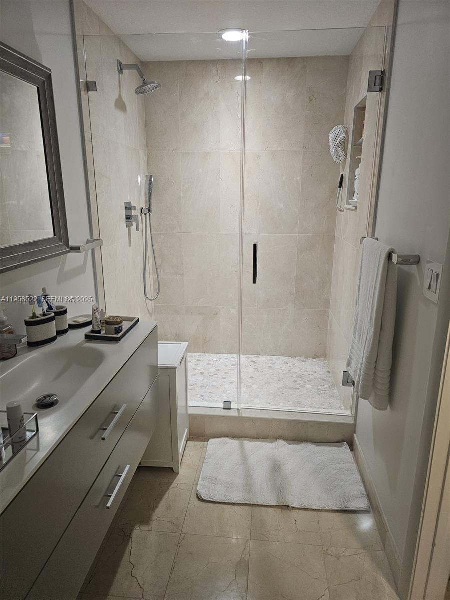 image Bel Aire on the Ocean25