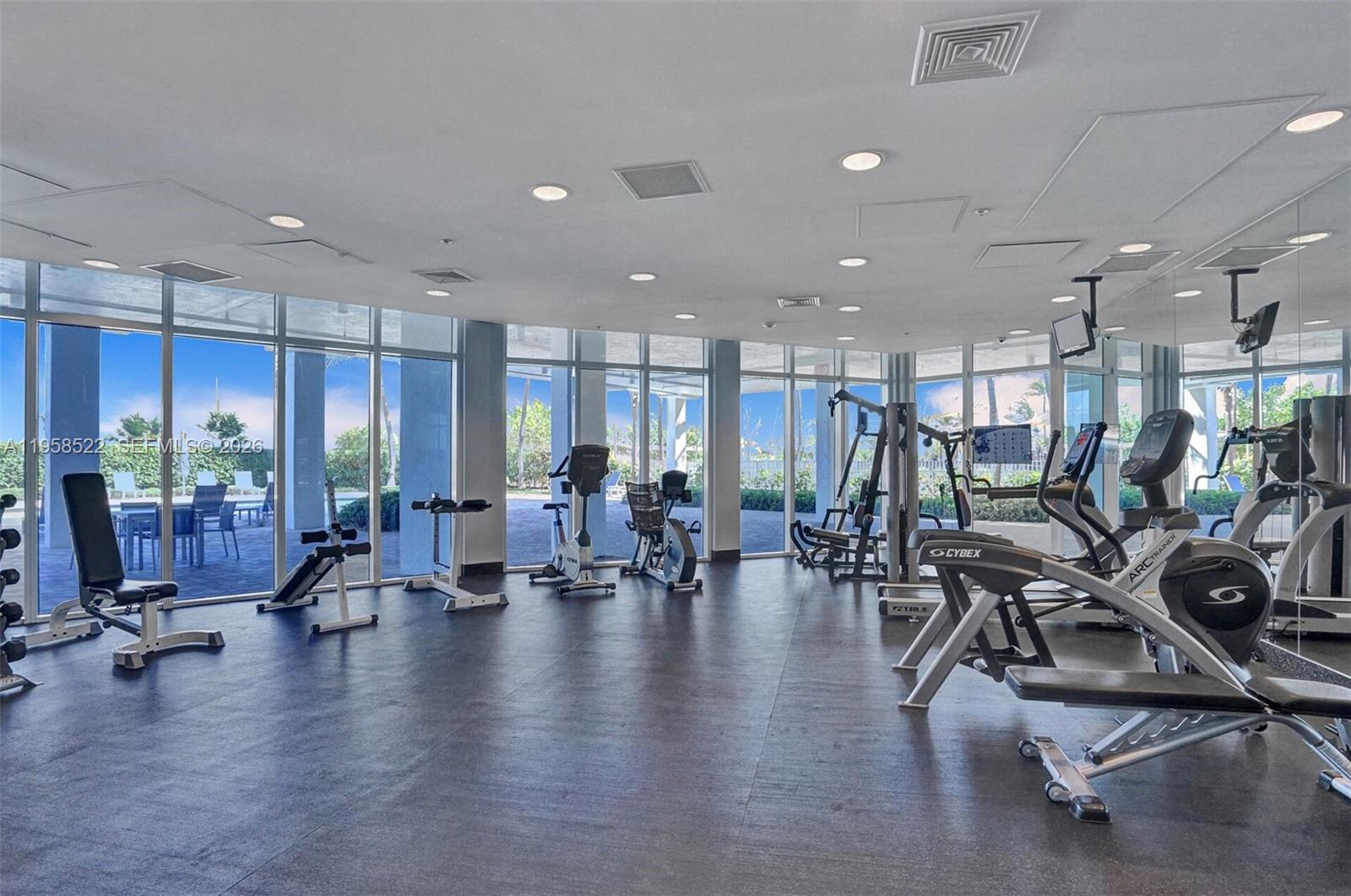 image Bel Aire on the Ocean5